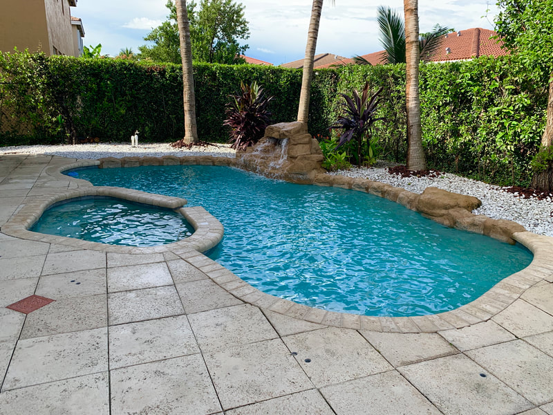 weekly residential pool cleaning and service